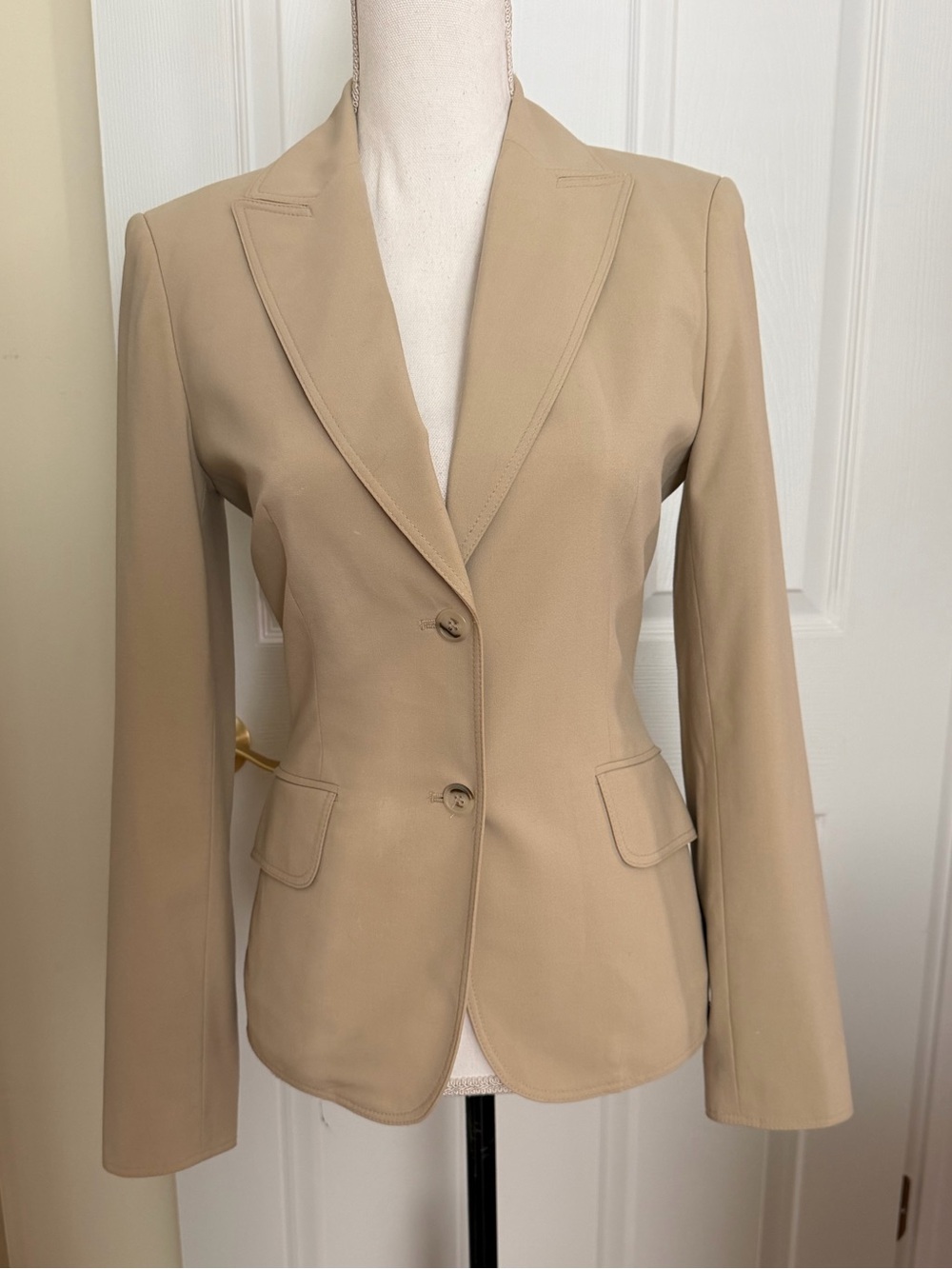 The Limited Women's Tailored Beige Blazer Jacket